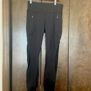 Lululemon 7/8 Legging w/zipper pockets
